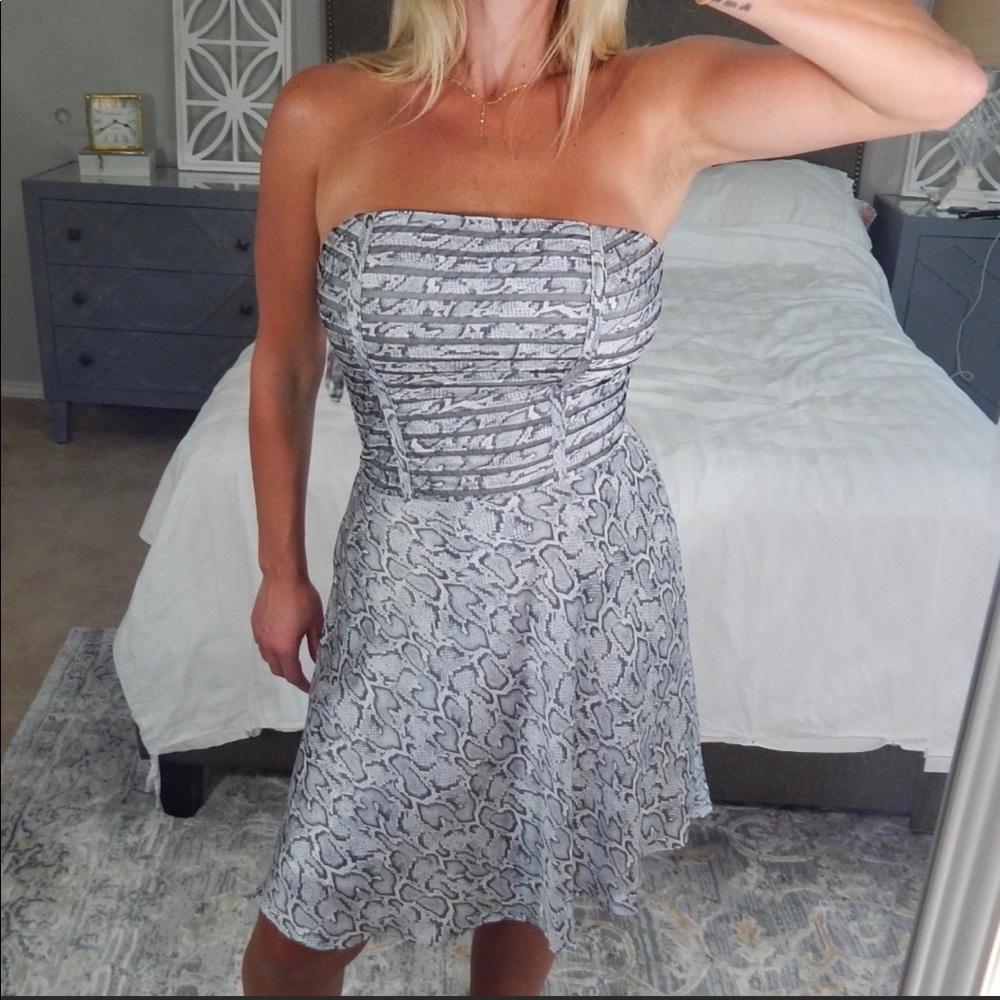 Cache snakeskin strapless dress
